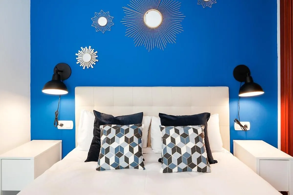 C10 - Alluring Apartment In Malaga Downtown
